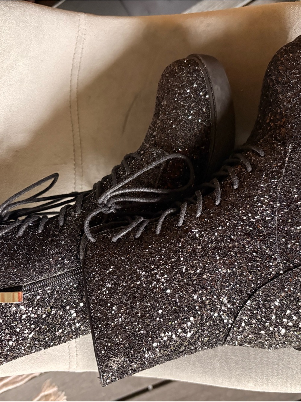 Black Glitter Lace-Up Women's Ankle Boots